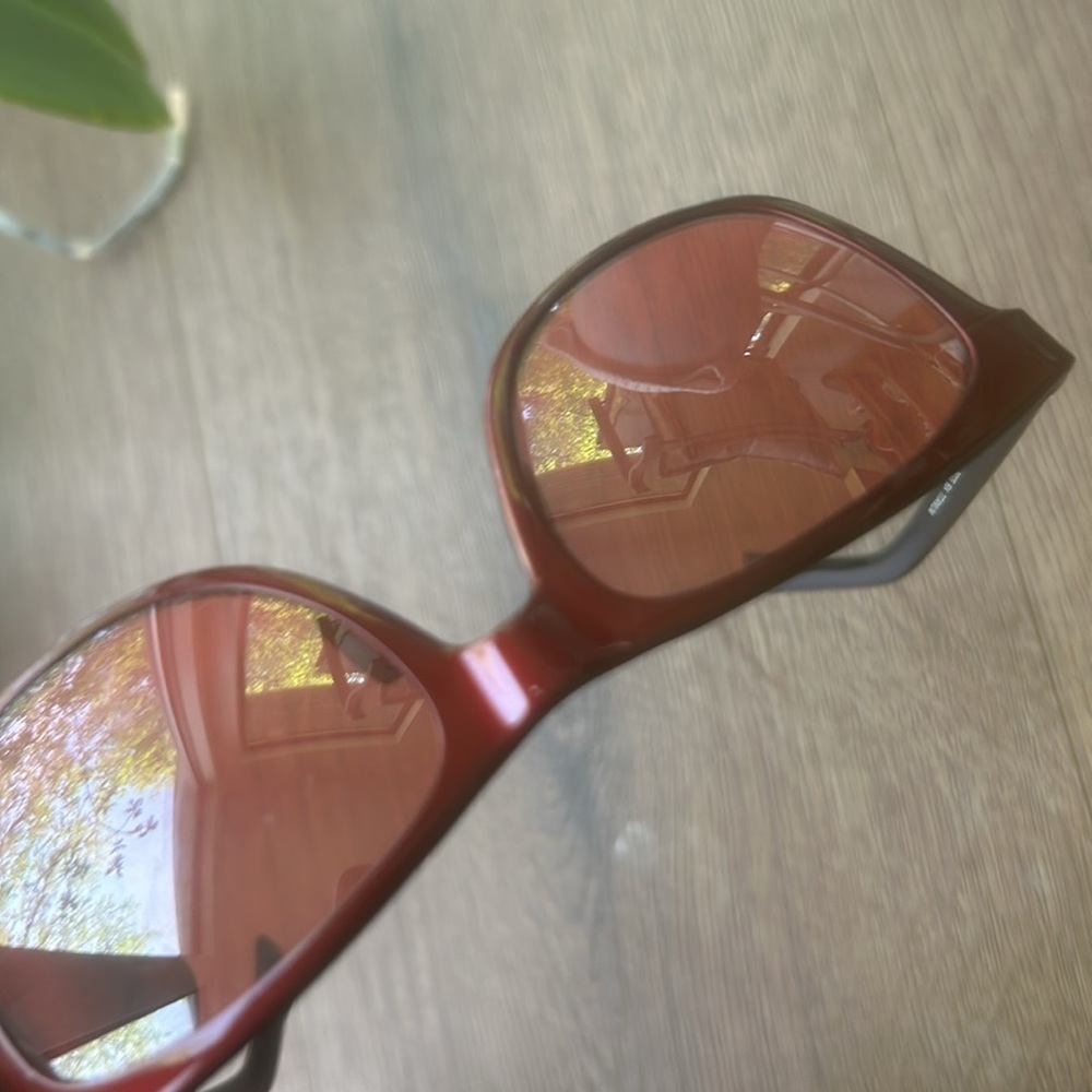 Donna Karan Sunglasses !! - Picture 7 of 8